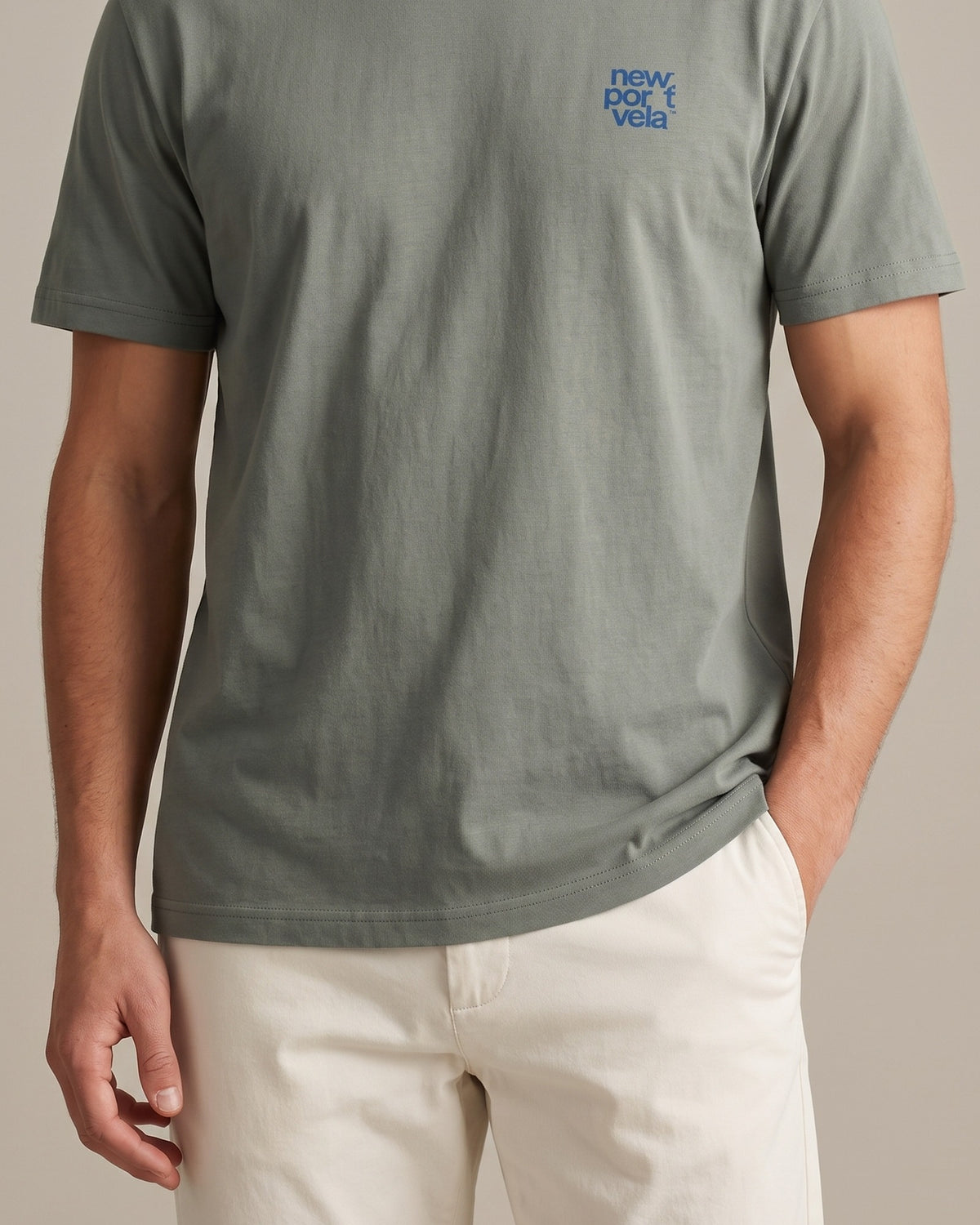 Mariacha 1912 T-Shirt, Grey, on model